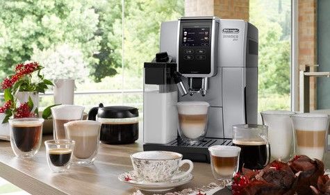coffee machine with drinks either side