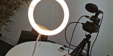 Hands on with the Glam Doll Desktop Ring Light