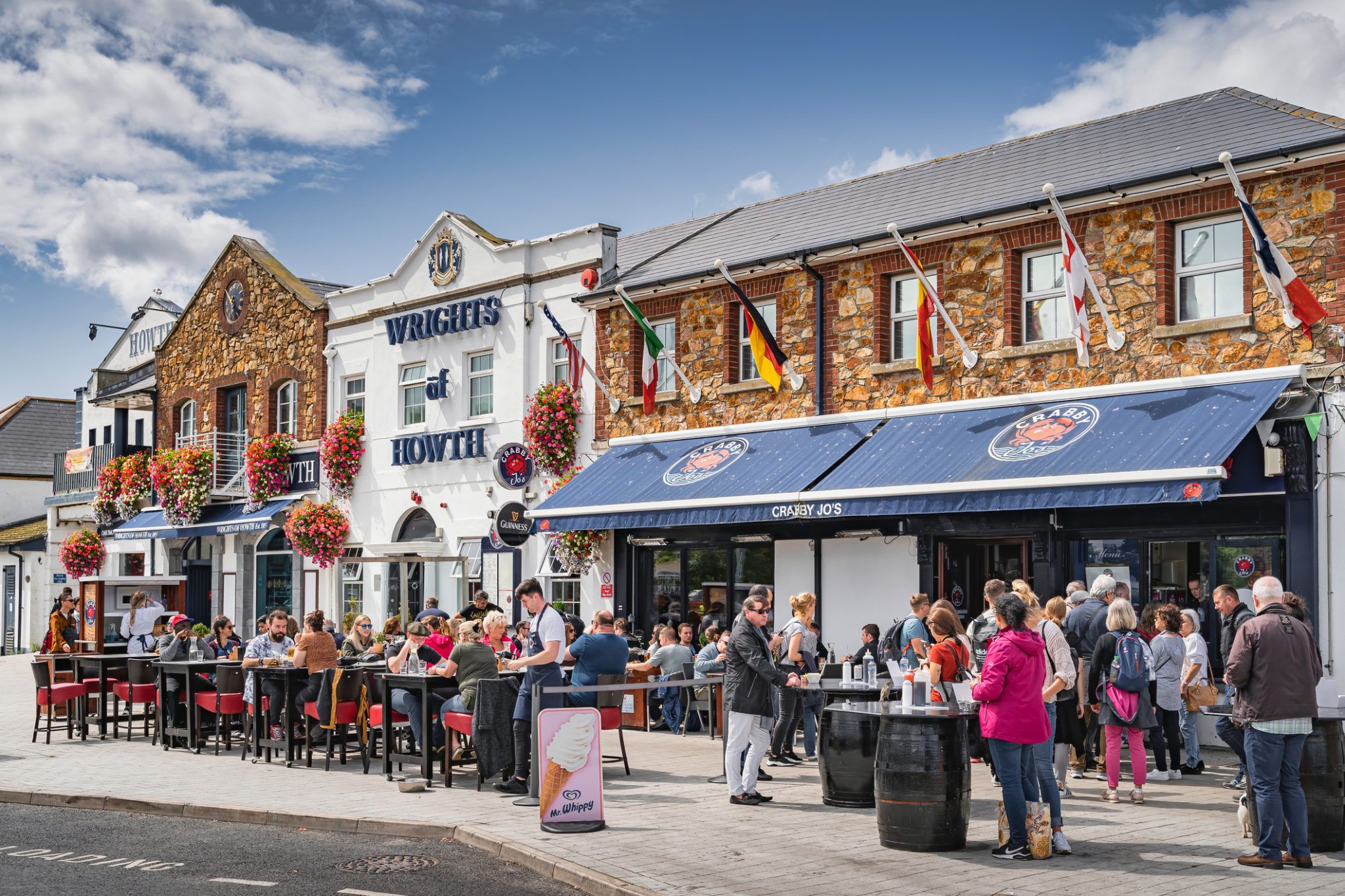Survey reveals it costs more to eat out in Dublin than in Paris or